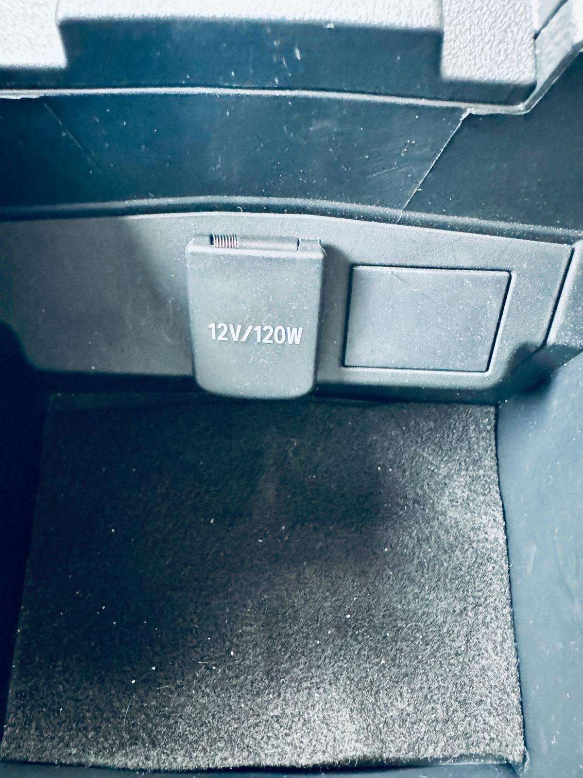 2022 TOYOTA COROLLA 2022 TOYOTA COROLLA