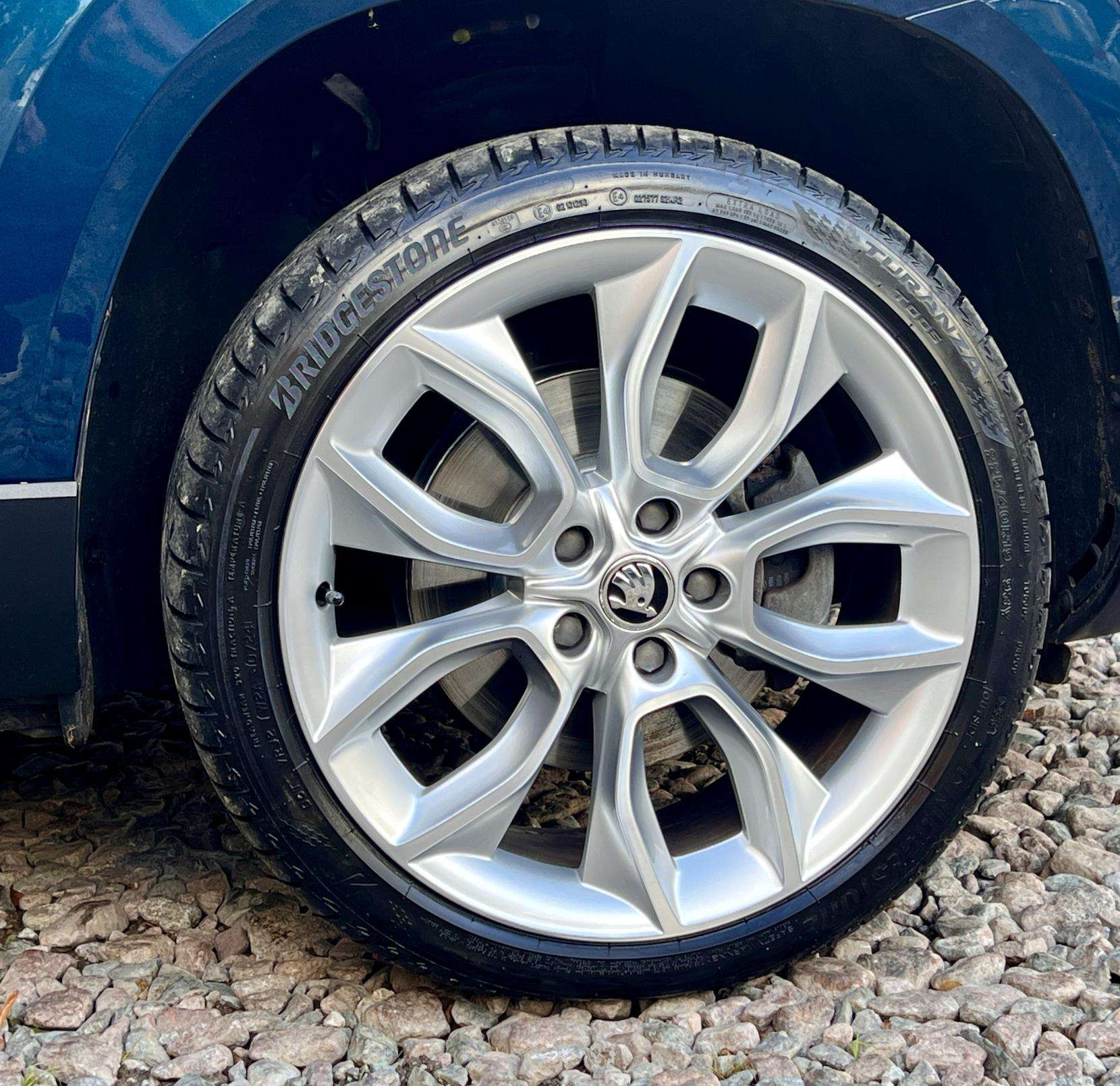 2020 SKODA KAROQ 2020 SKODA KAROQ