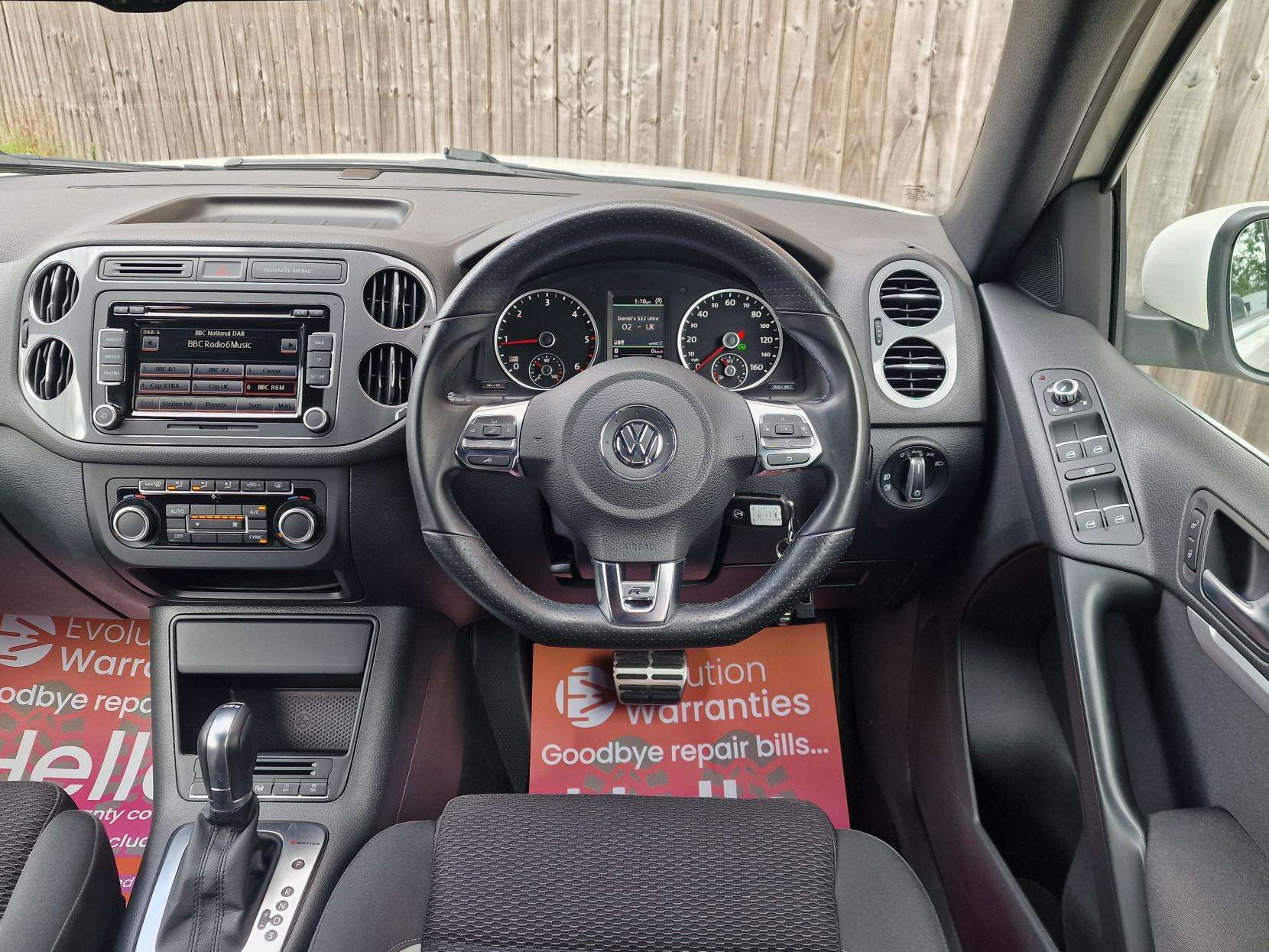 2014 VOLKSWAGEN TIGUAN 2014 VOLKSWAGEN TIGUAN