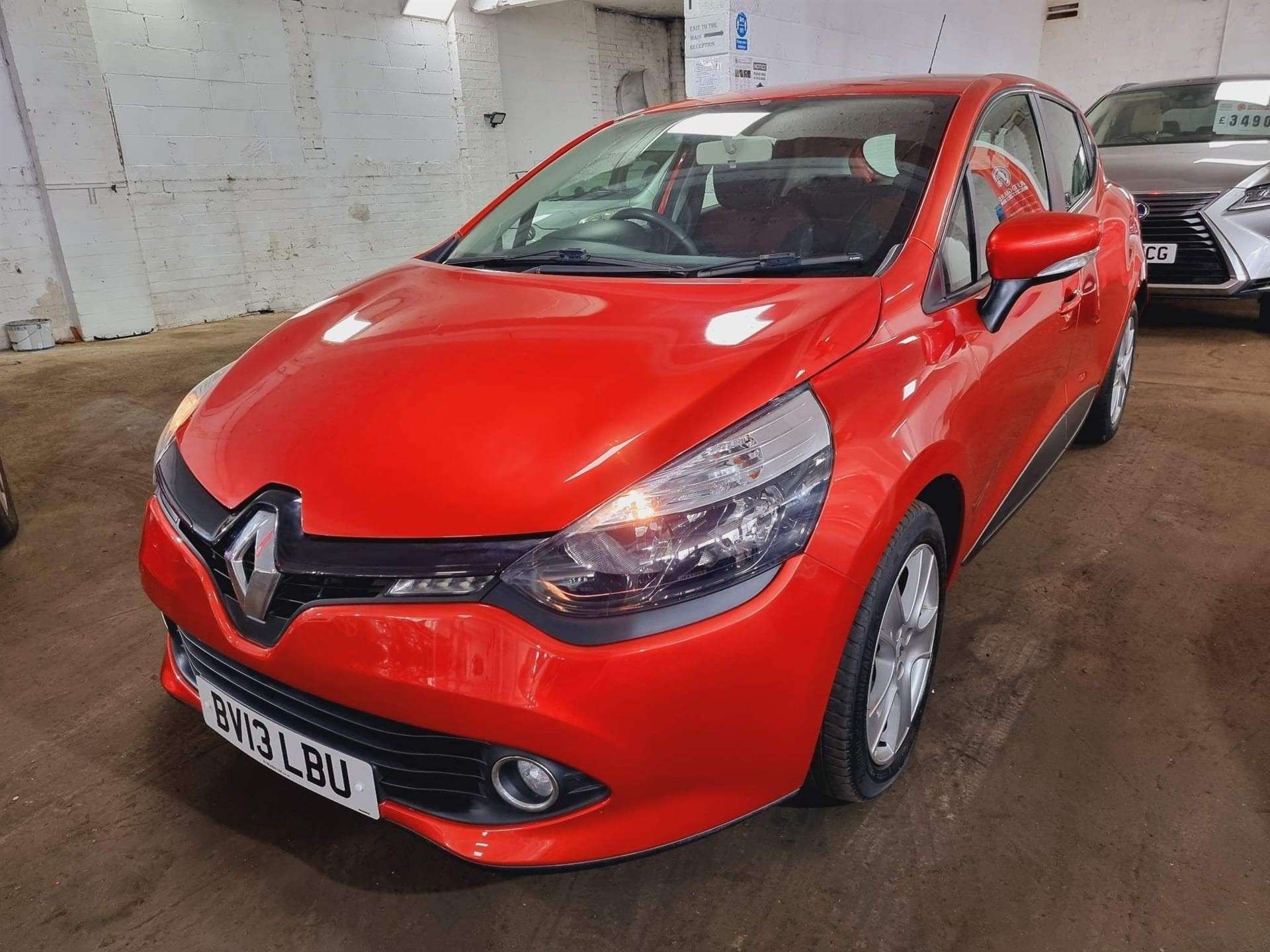 2013 RENAULT CLIO 2013 RENAULT CLIO