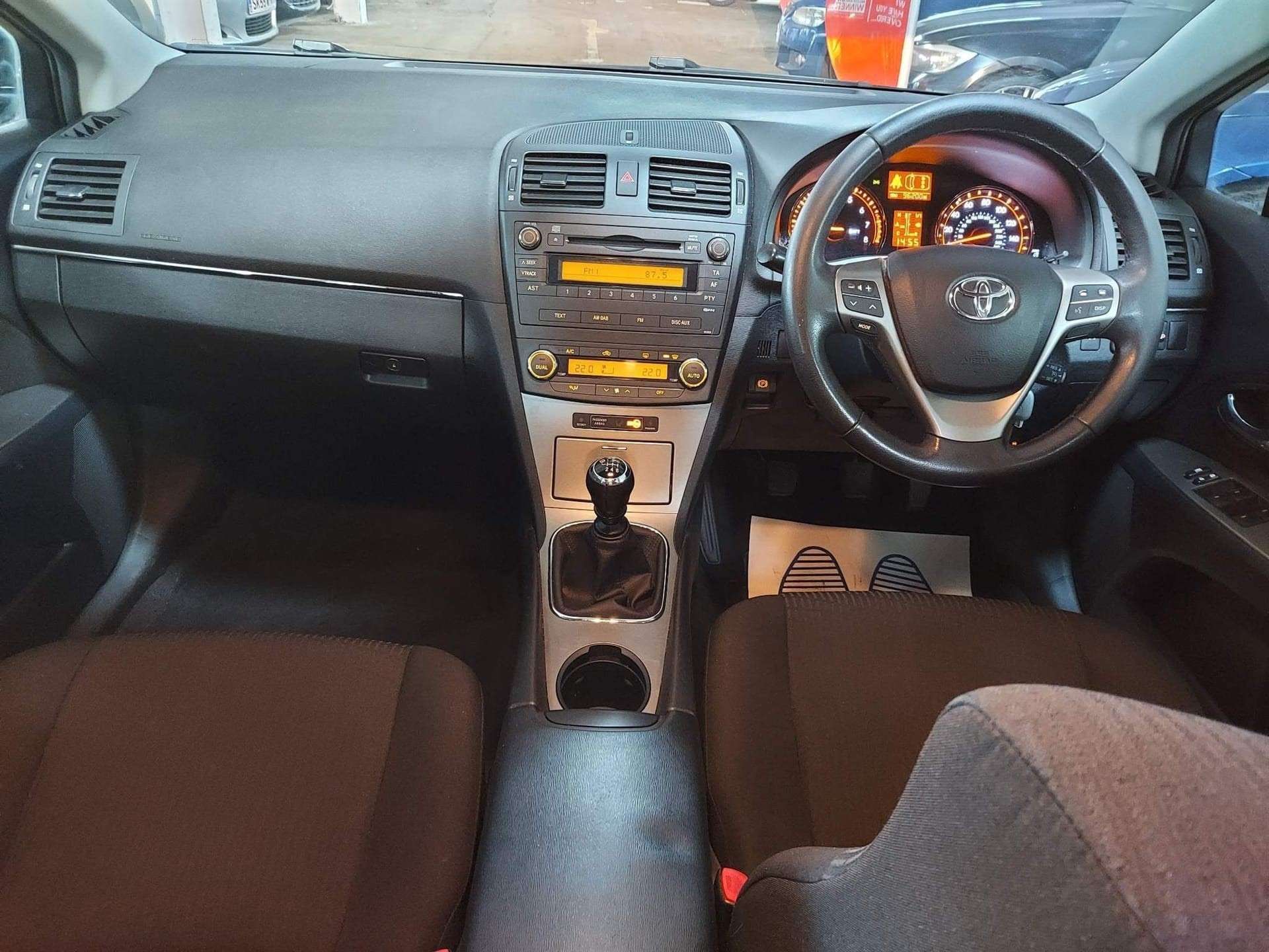 2010 TOYOTA AVENSIS 2010 TOYOTA AVENSIS