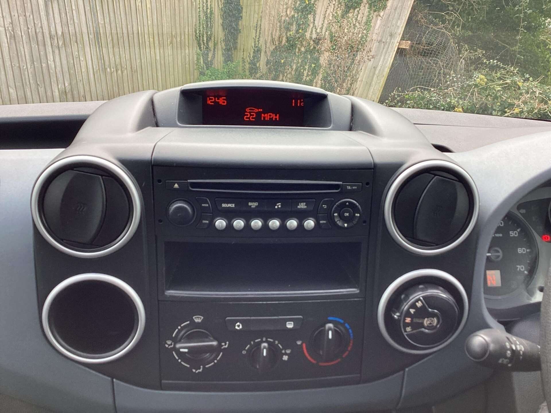 2013 PEUGEOT PARTNER TEPEE 2013 PEUGEOT PARTNER TEPEE