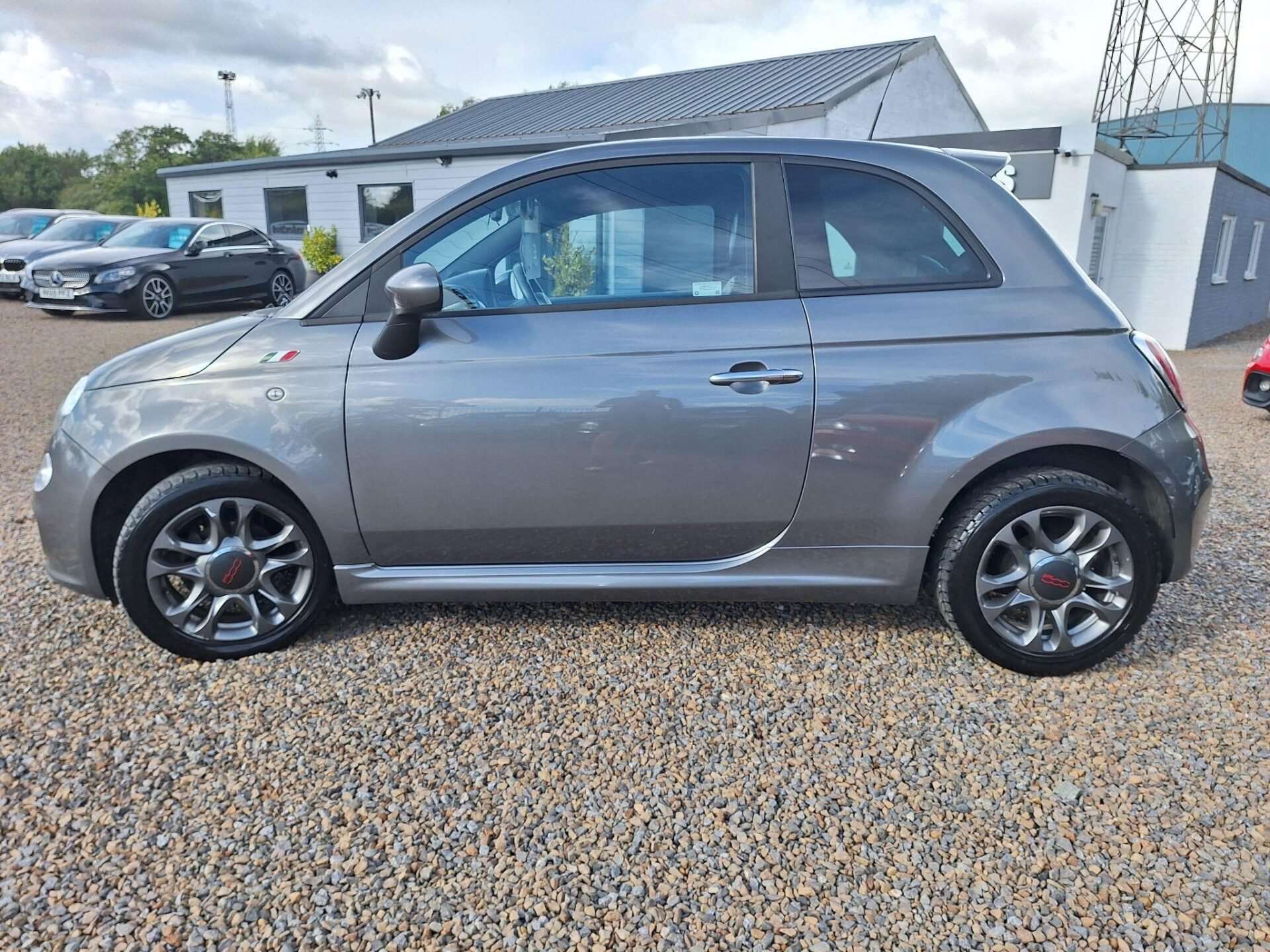2015 FIAT 500 2015 FIAT 500