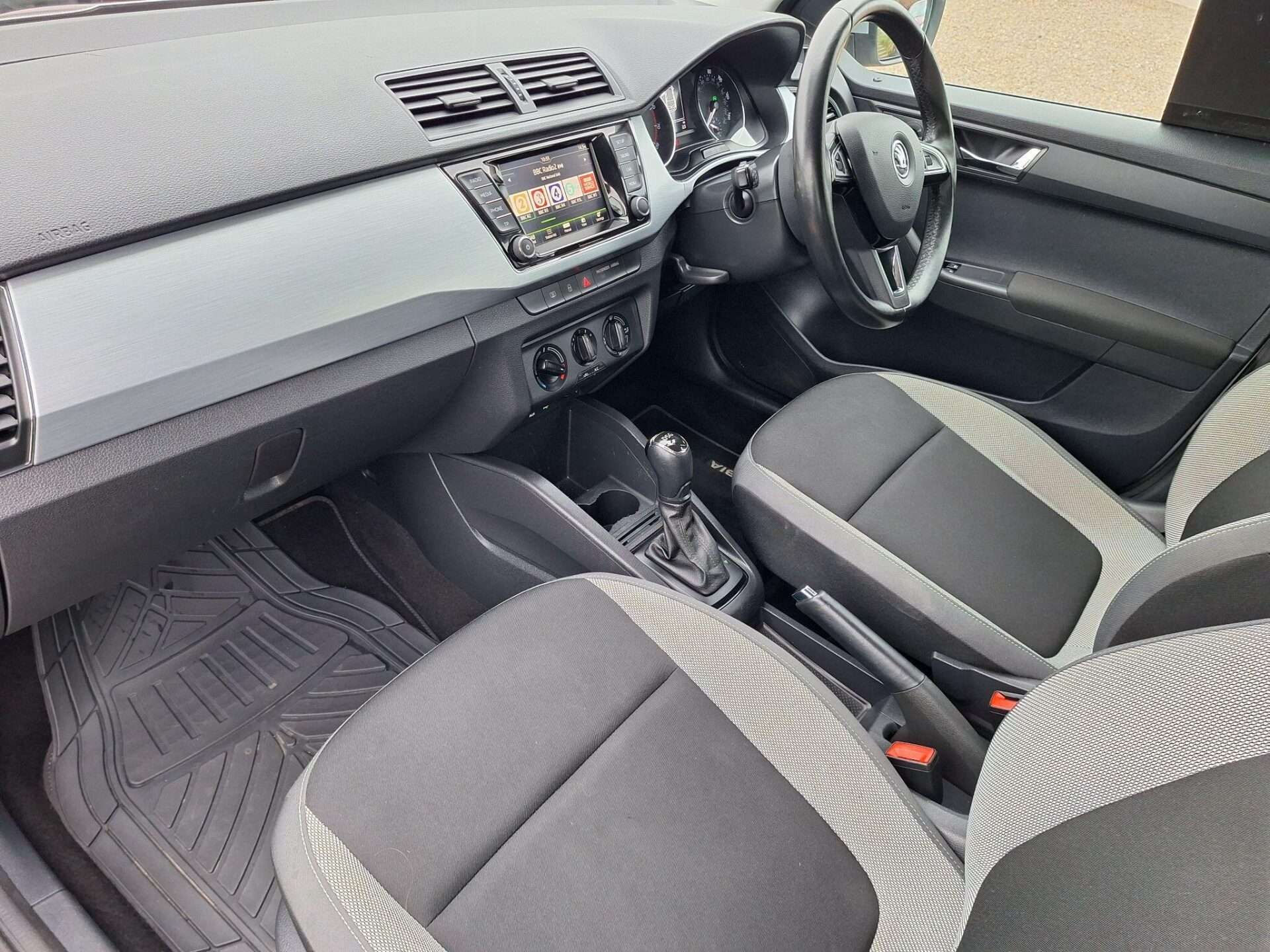 2016 SKODA FABIA 2016 SKODA FABIA