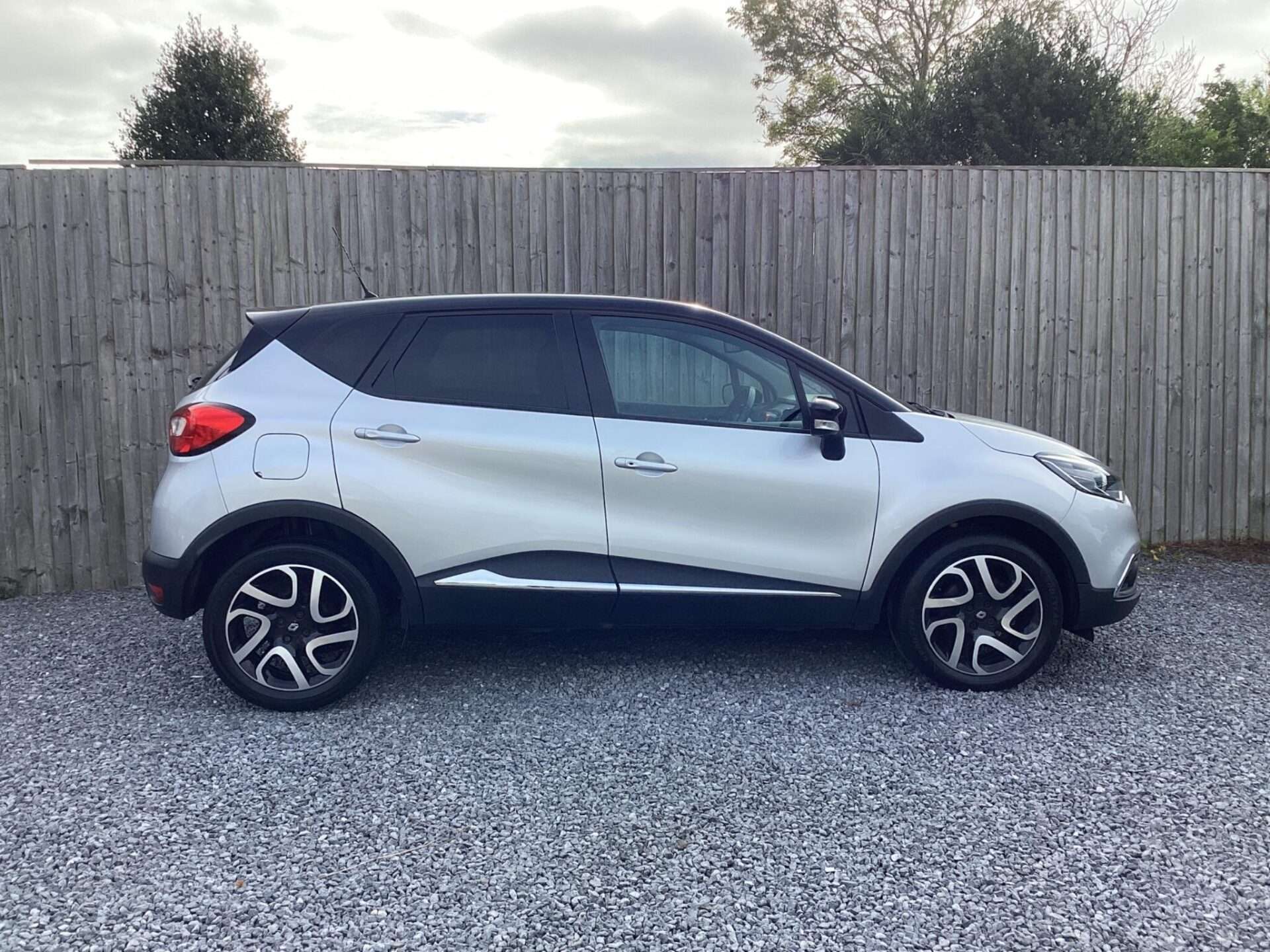 2016 RENAULT CAPTUR 2016 RENAULT CAPTUR