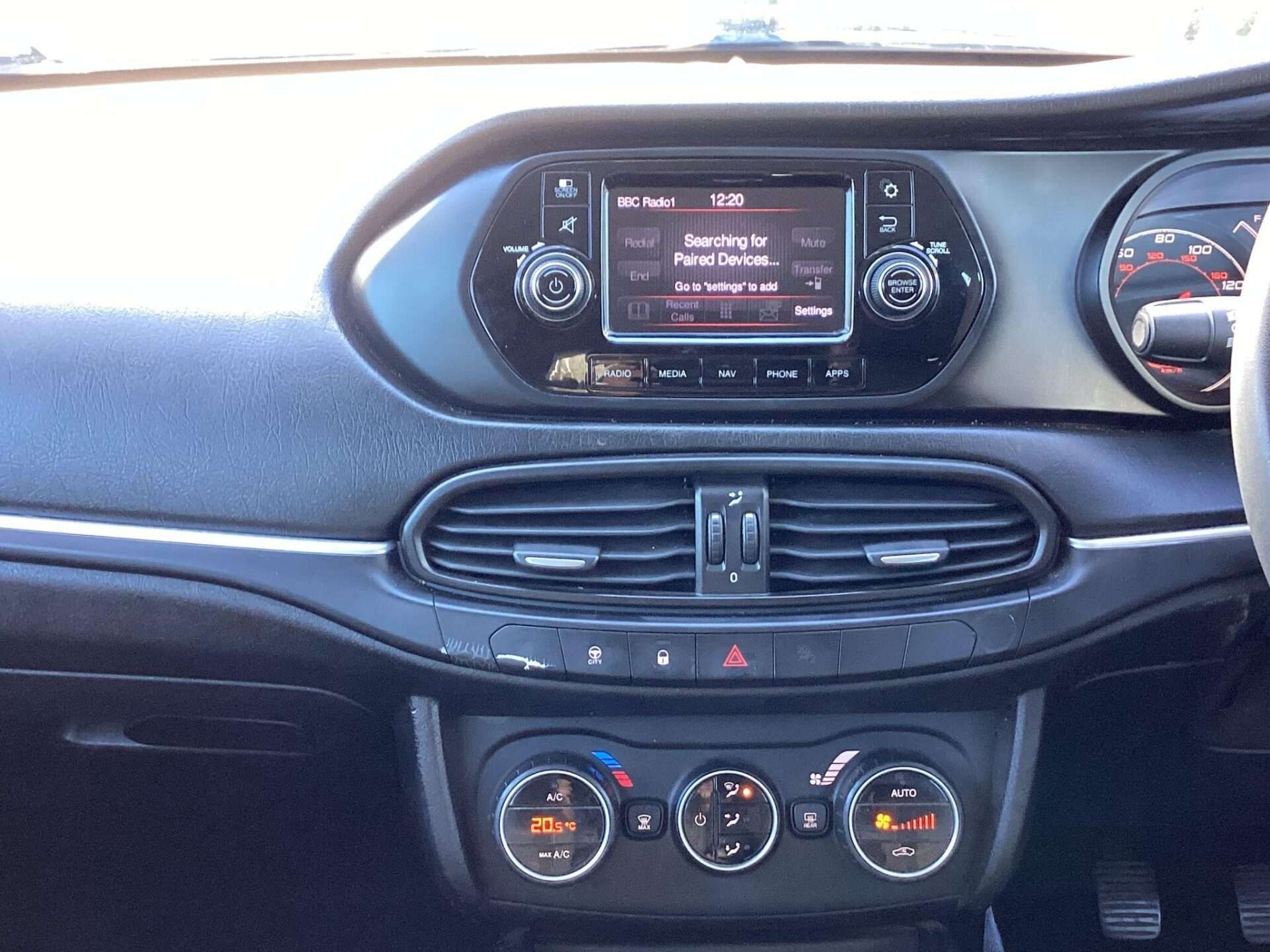 2017 FIAT TIPO 2017 FIAT TIPO