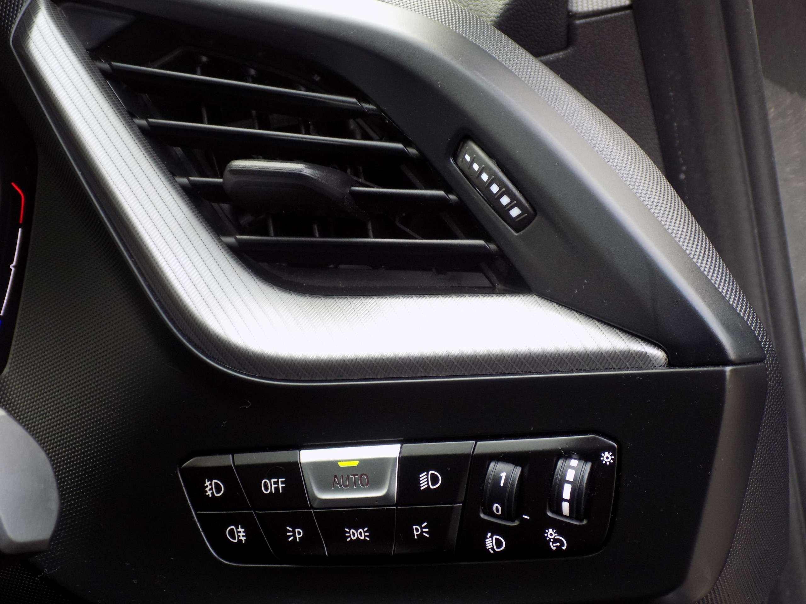 2019 BMW 1 SERIES 2019 BMW 1 SERIES