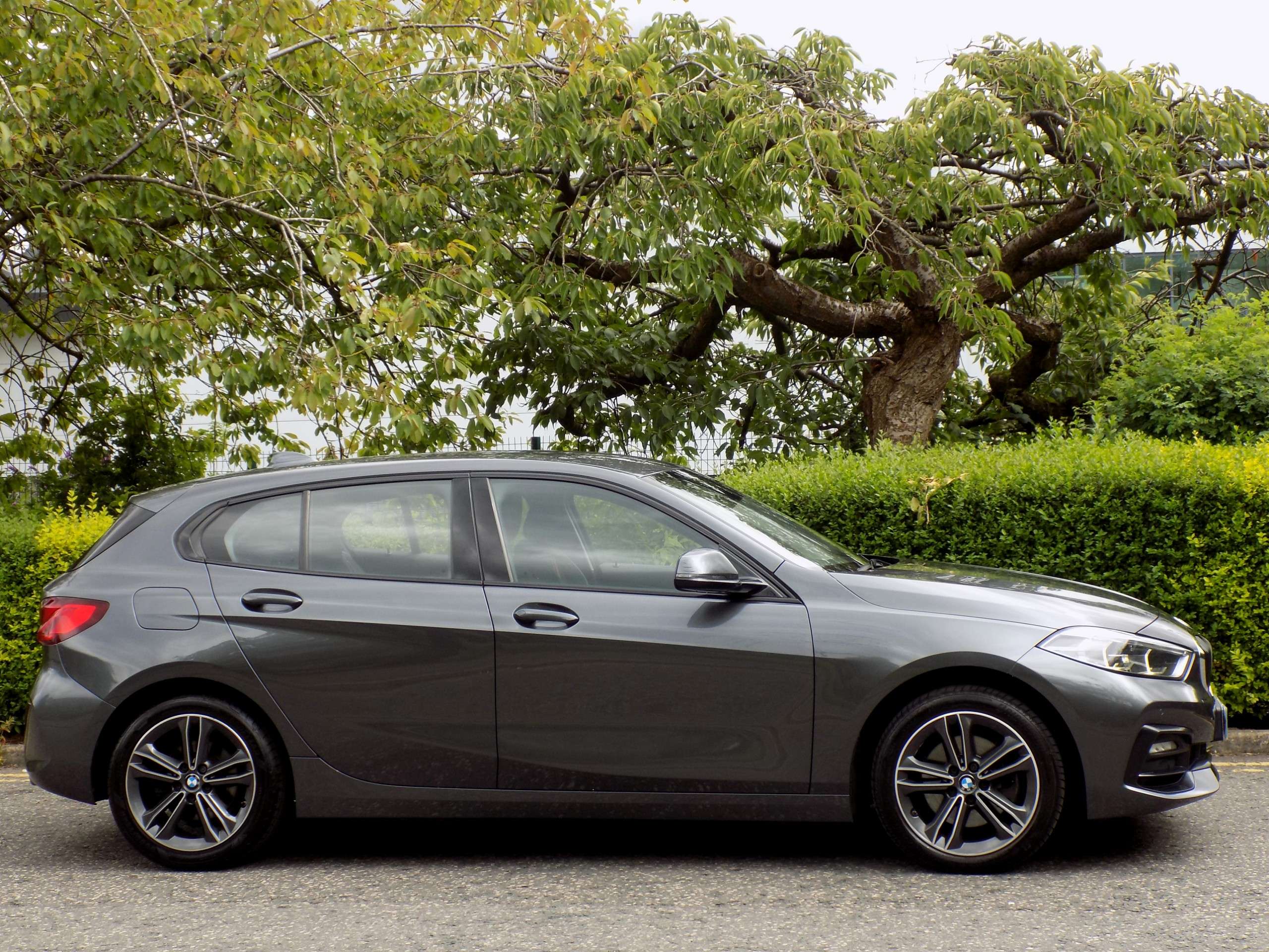 2019 BMW 1 SERIES 2019 BMW 1 SERIES