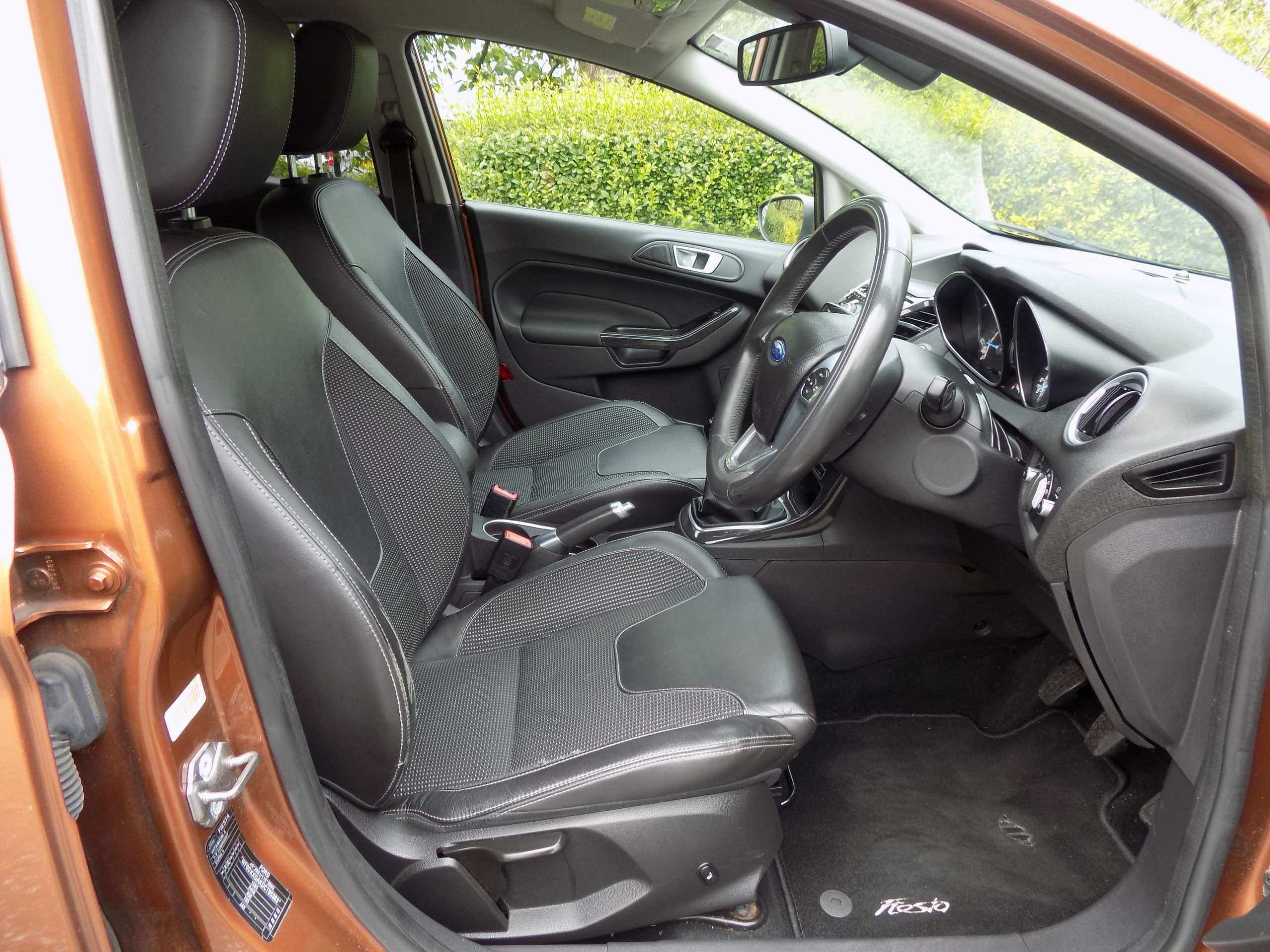 2012 FORD FIESTA 2012 FORD FIESTA