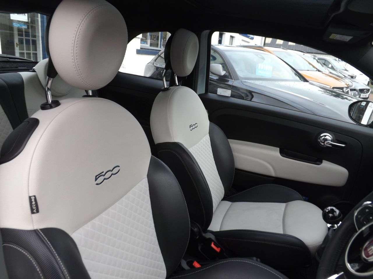 2023 FIAT 500 2023 FIAT 500