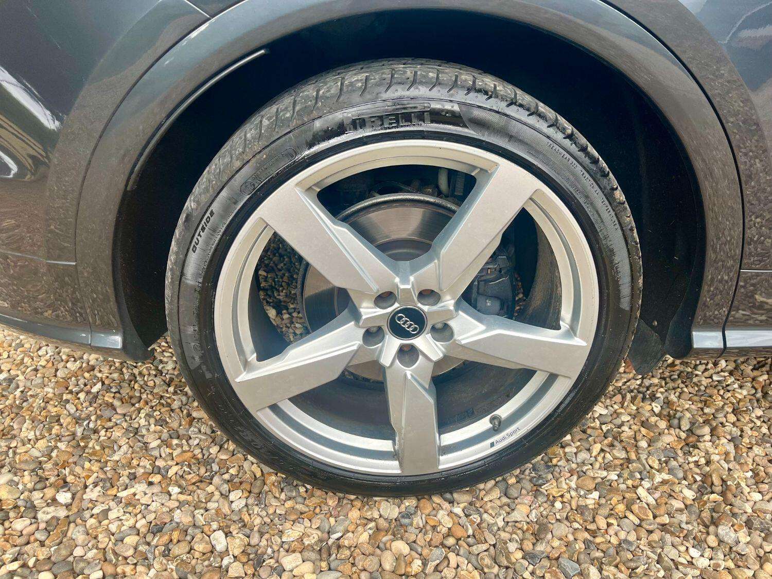 2018 AUDI SQ5 2018 AUDI SQ5