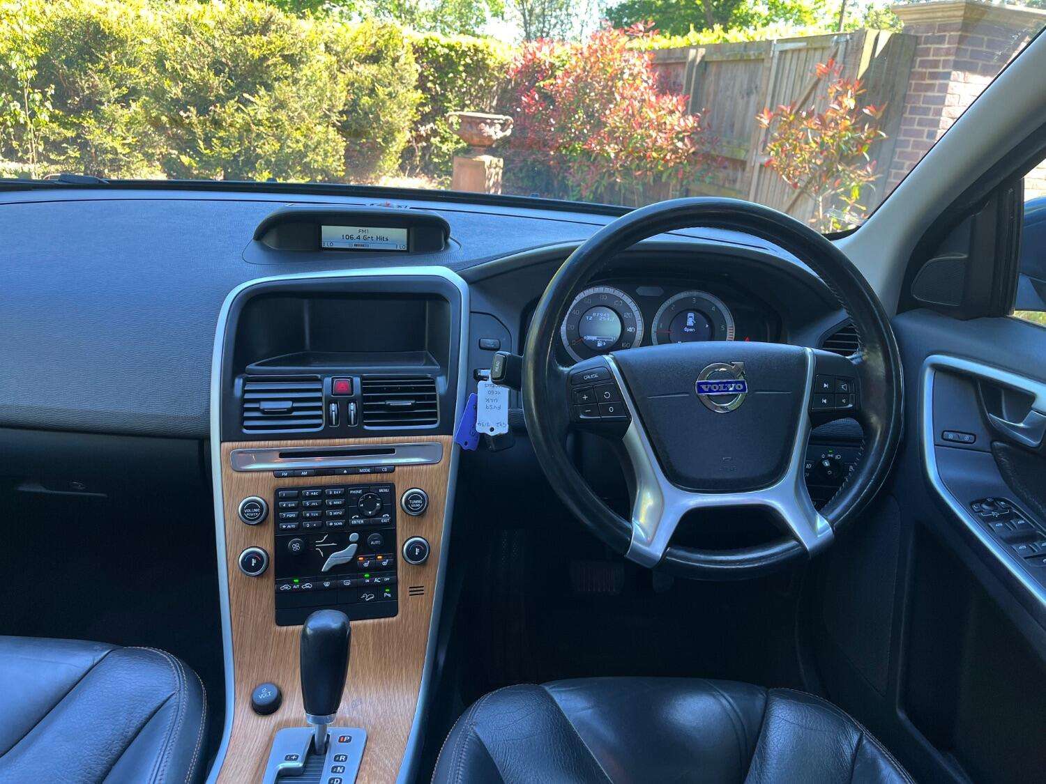 2009 VOLVO XC60 2009 VOLVO XC60