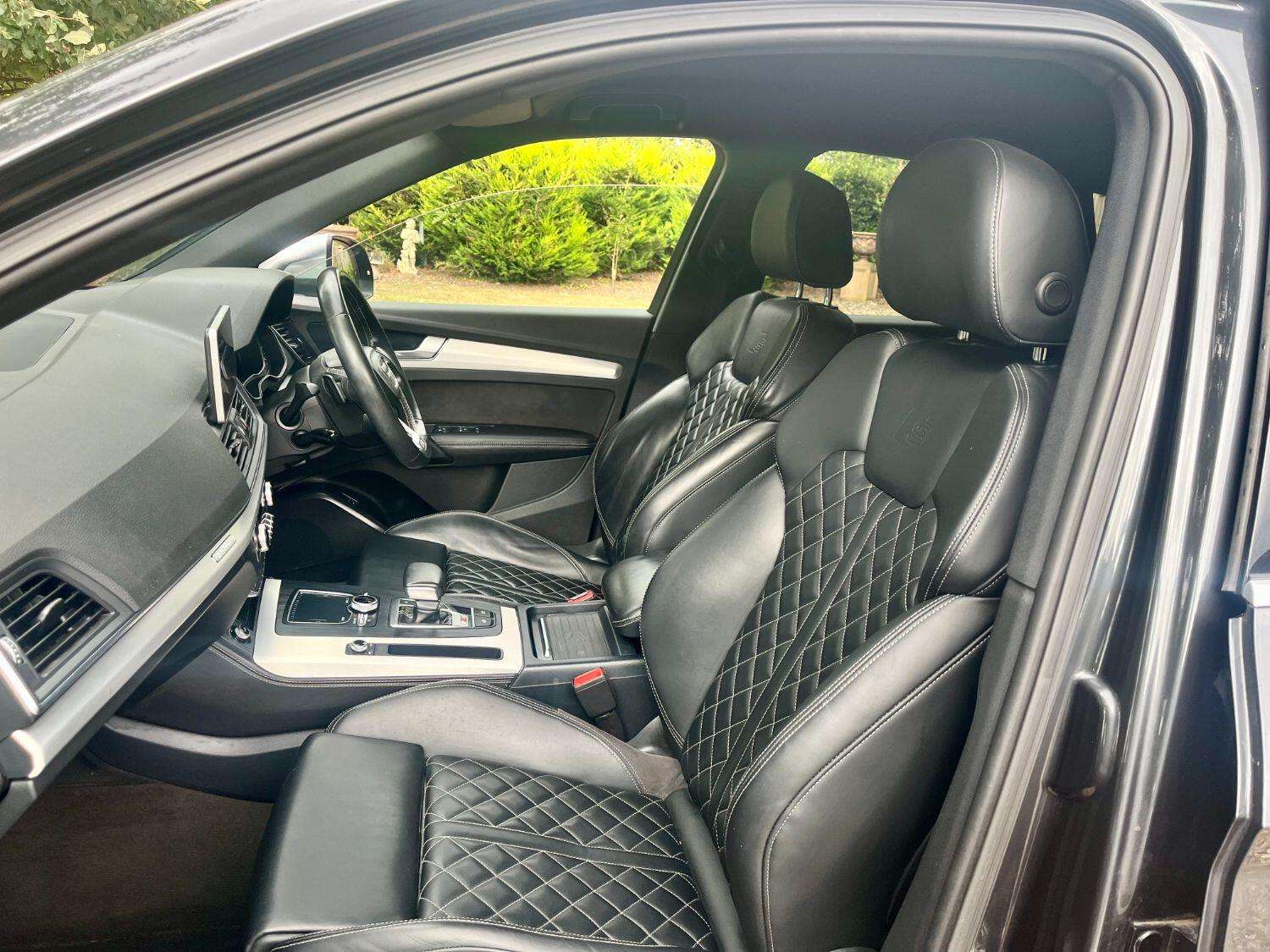 2018 AUDI SQ5 2018 AUDI SQ5