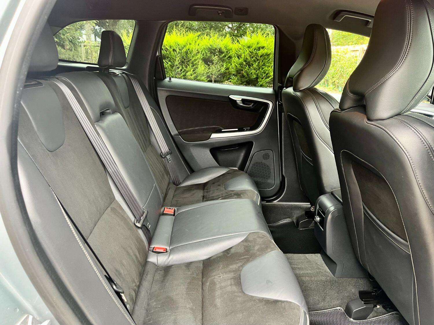 2017 VOLVO XC60 2017 VOLVO XC60