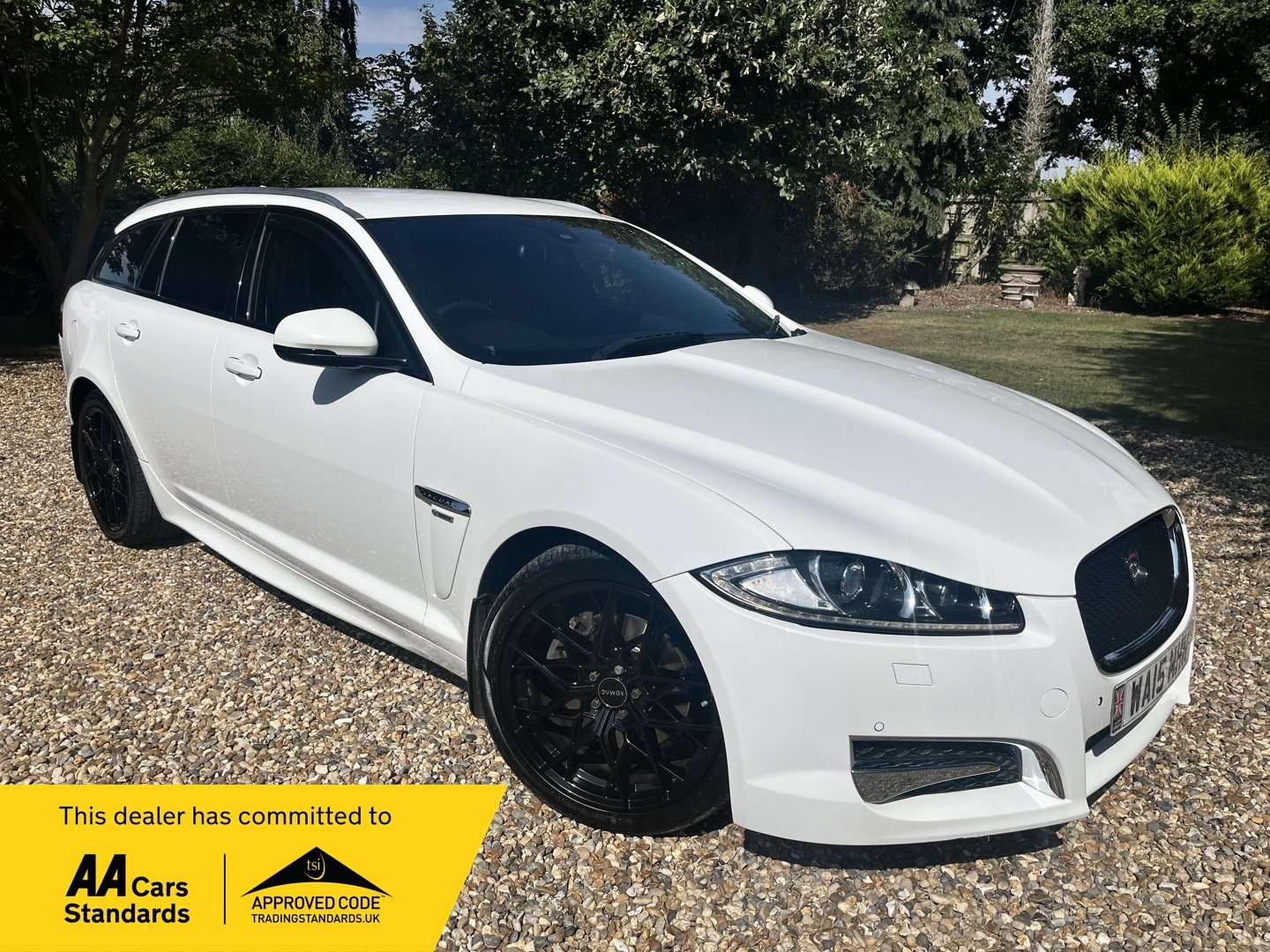 2015 JAGUAR XF 2015 JAGUAR XF