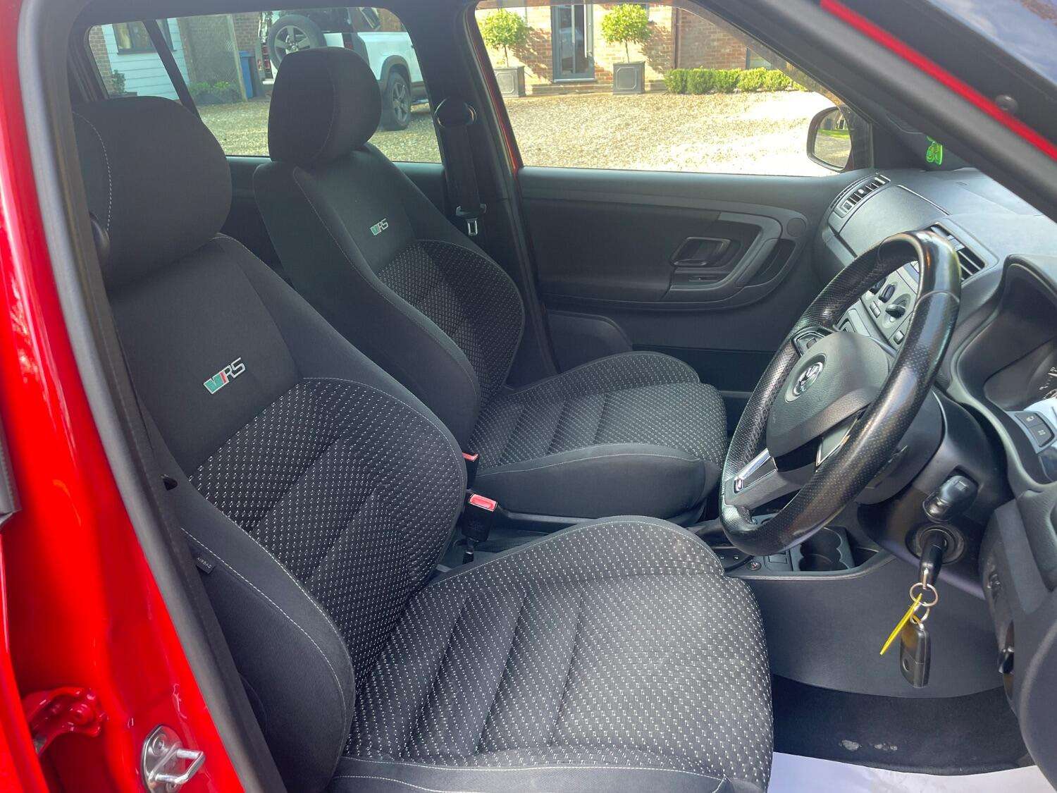 2013 SKODA FABIA 2013 SKODA FABIA