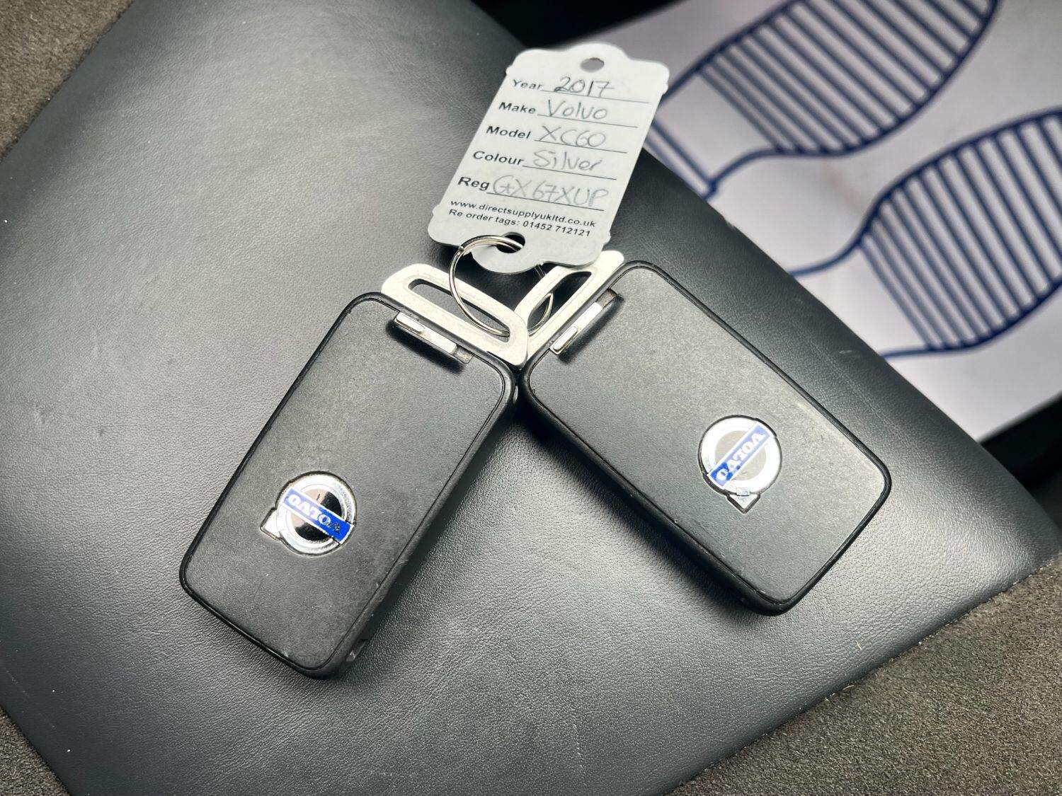 2017 VOLVO XC60 2017 VOLVO XC60