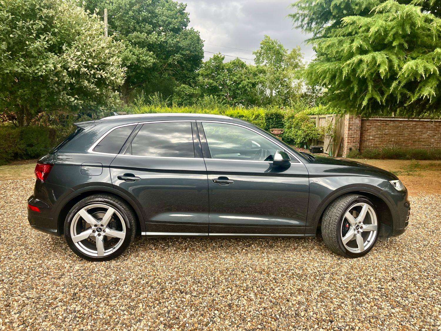 2018 AUDI SQ5 2018 AUDI SQ5