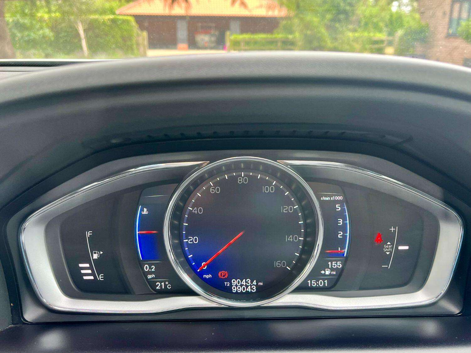 2017 VOLVO XC60 2017 VOLVO XC60