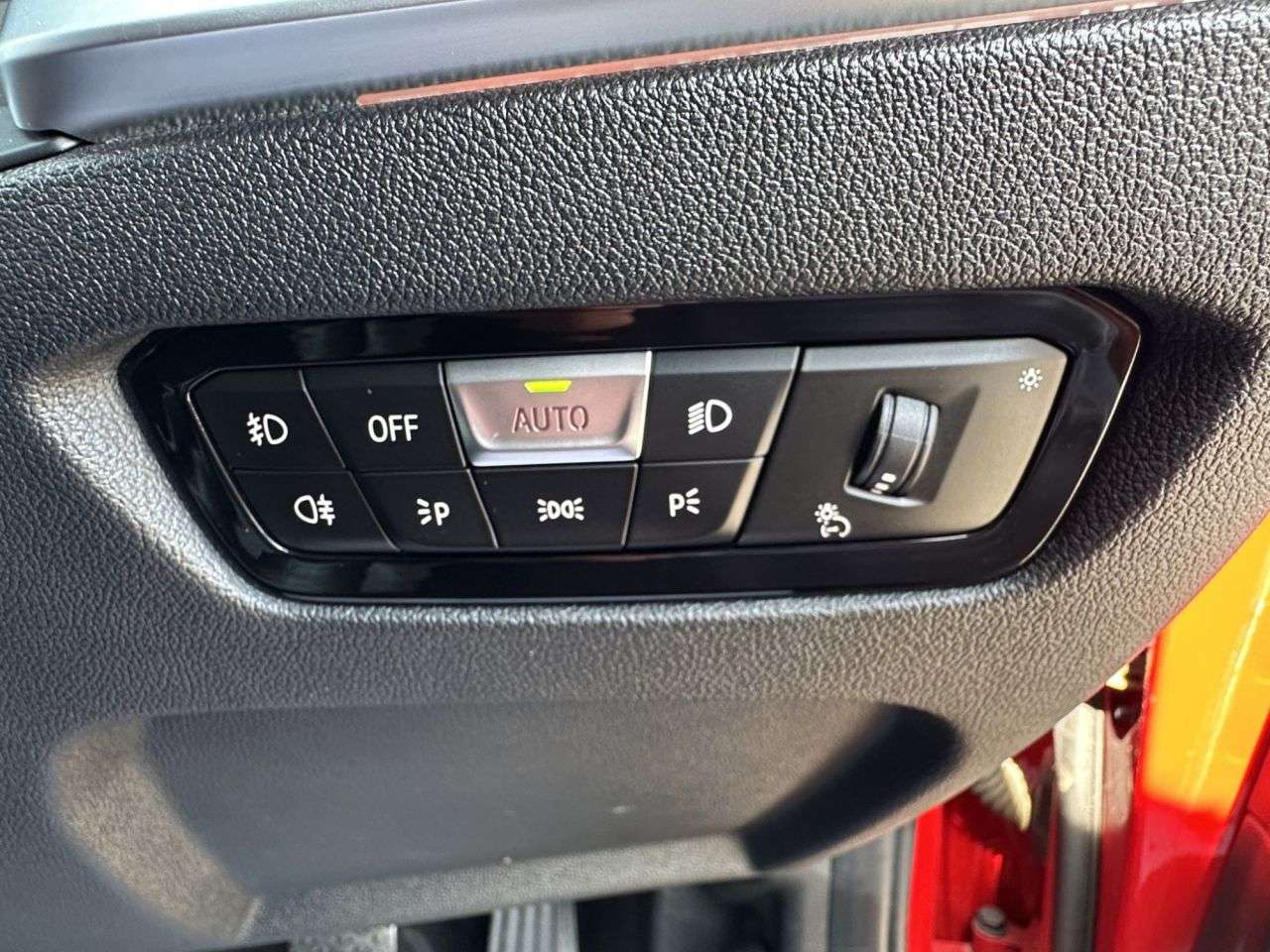 2019 BMW 3 SERIES 2019 BMW 3 SERIES