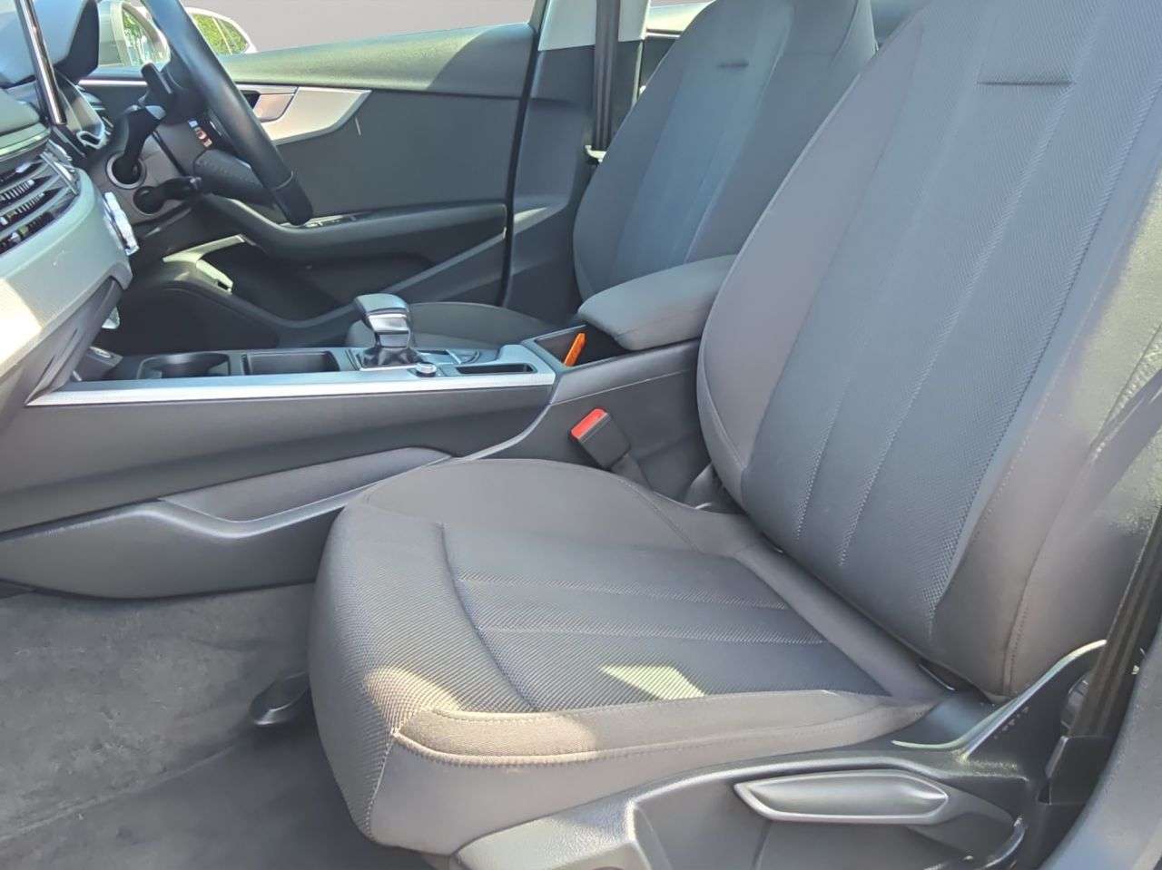 2020 AUDI A4 2020 AUDI A4