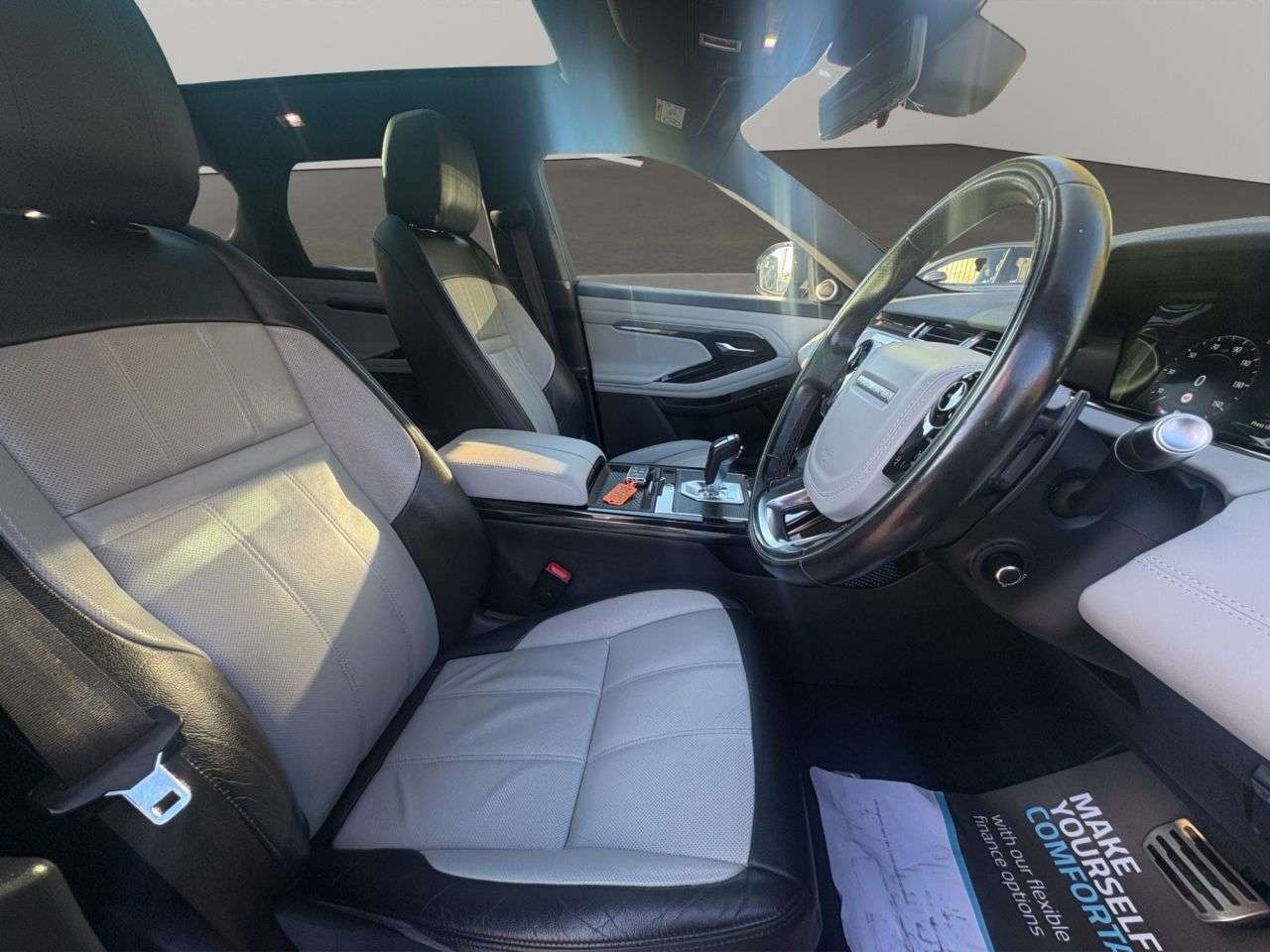 2019 LAND ROVER RANGE ROVER EVOQUE 2019 LAND ROVER RANGE ROVER EVOQUE