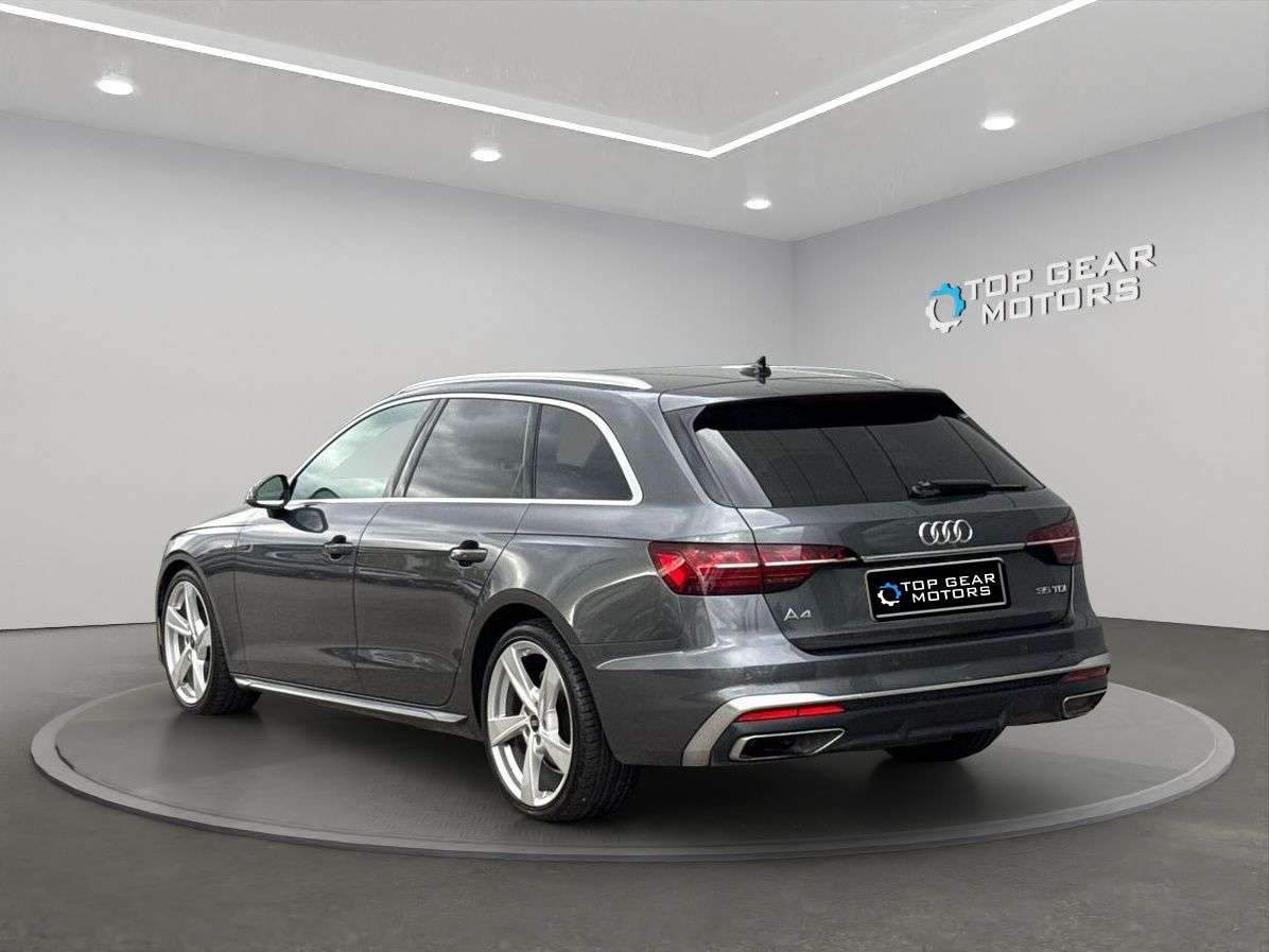 2021 AUDI A4 AVANT 2021 AUDI A4 AVANT