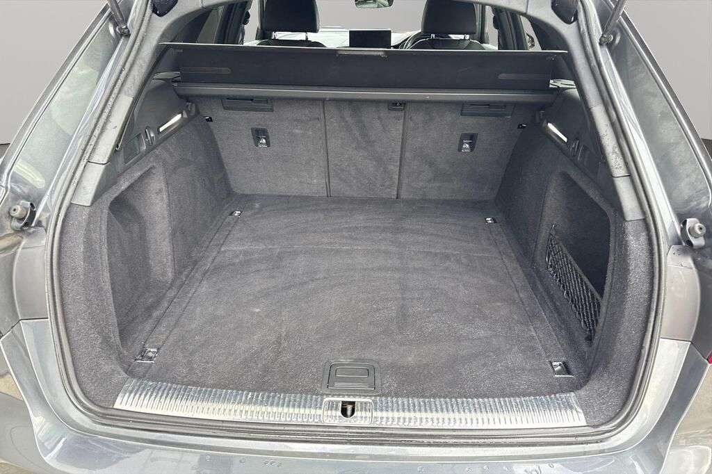 2021 AUDI A4 AVANT 2021 AUDI A4 AVANT