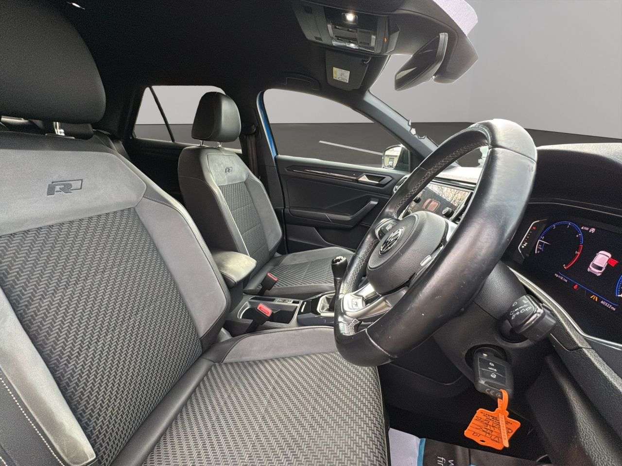 2019 VOLKSWAGEN T-ROC 2019 VOLKSWAGEN T-ROC