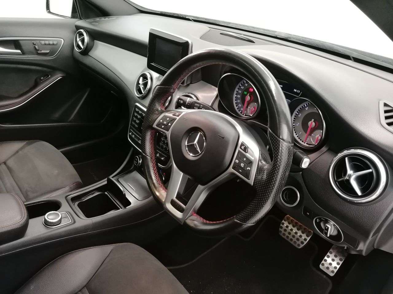 2015 MERCEDES-BENZ GLA 2015 MERCEDES-BENZ GLA