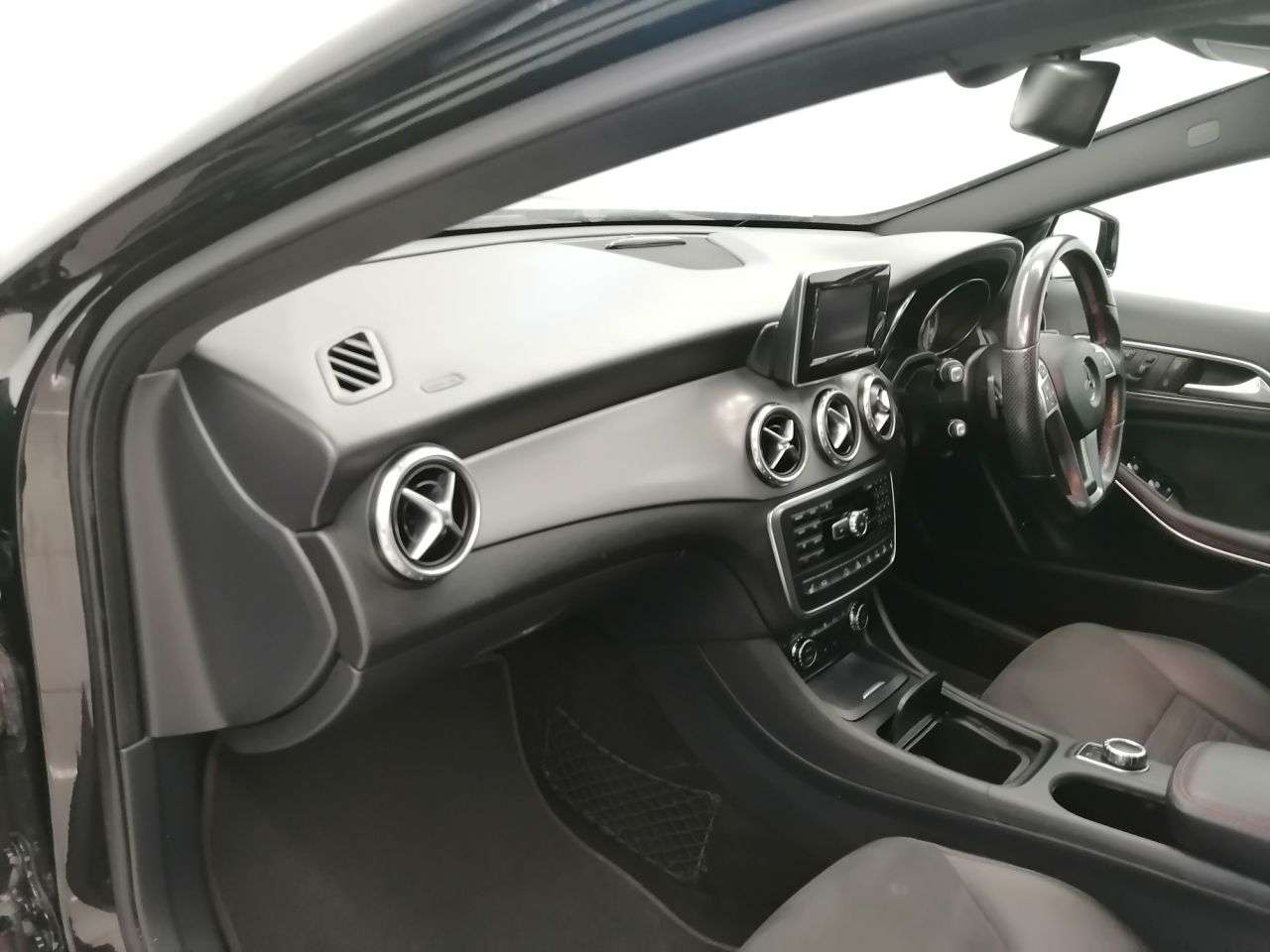 2015 MERCEDES-BENZ GLA 2015 MERCEDES-BENZ GLA