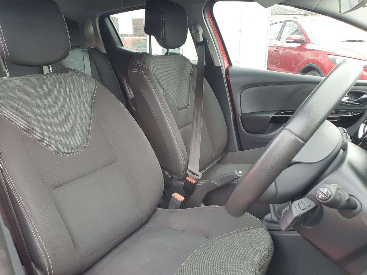 2013 RENAULT CLIO 2013 RENAULT CLIO