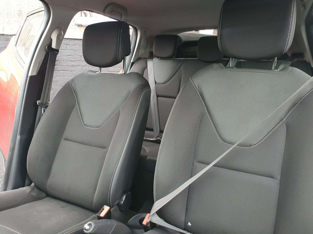 2013 RENAULT CLIO 2013 RENAULT CLIO