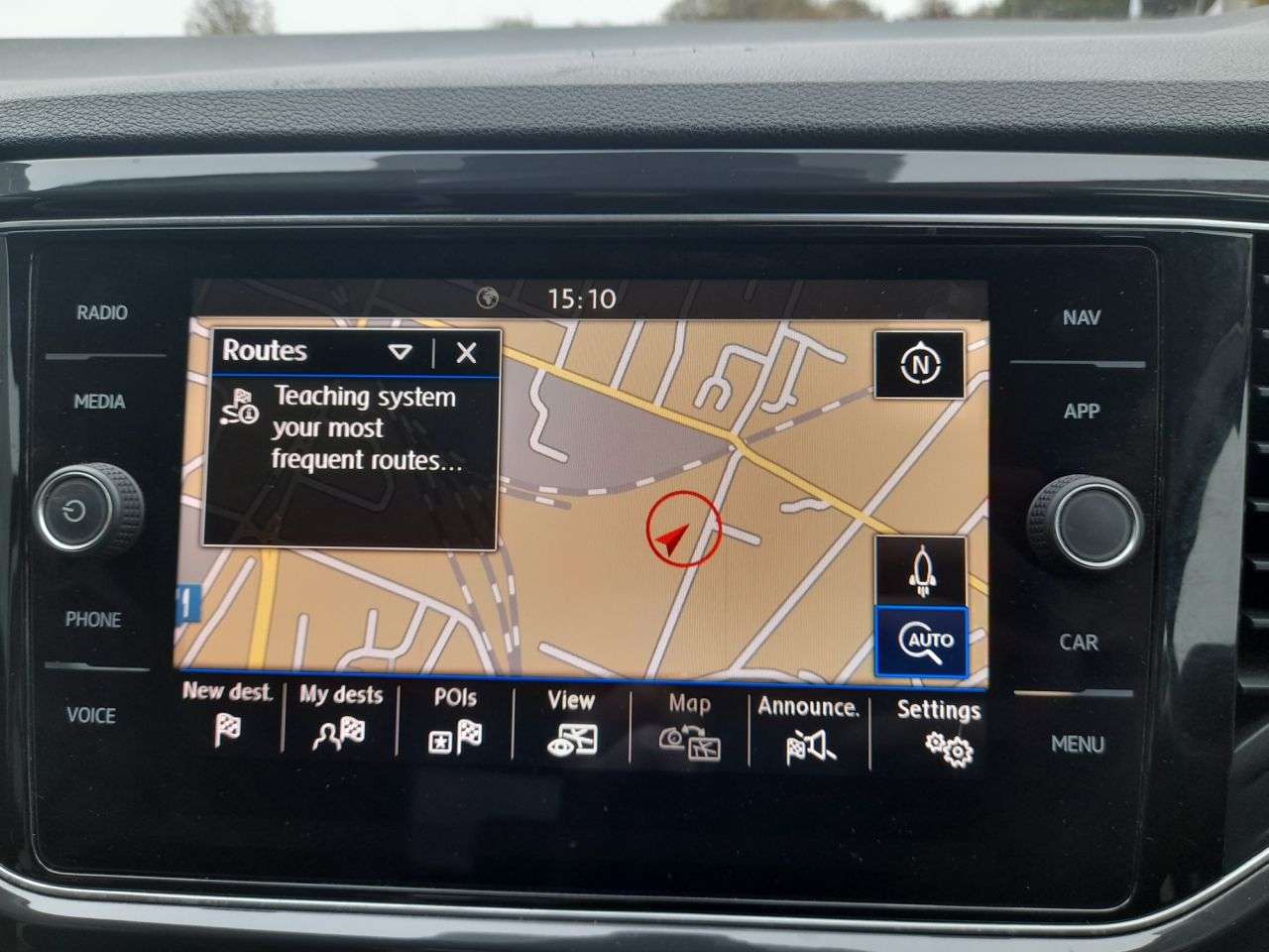 2018 VOLKSWAGEN T-ROC 2018 VOLKSWAGEN T-ROC