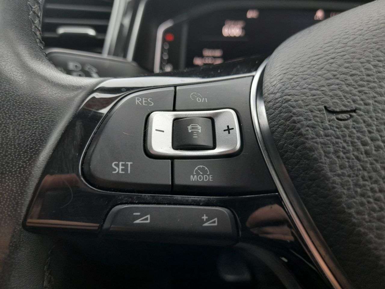 2018 VOLKSWAGEN T-ROC 2018 VOLKSWAGEN T-ROC