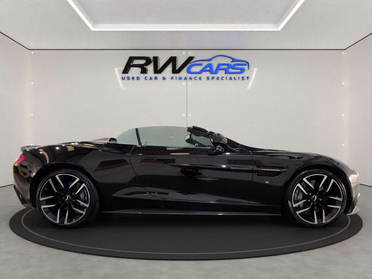 2017 ASTON MARTIN VANQUISH 2017 ASTON MARTIN VANQUISH