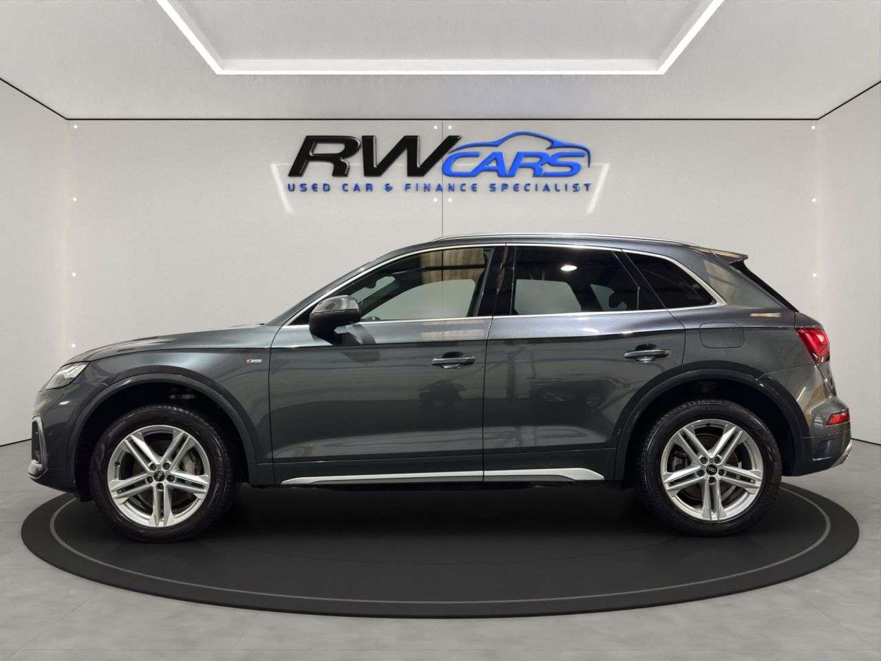 2021 AUDI Q5 2021 AUDI Q5