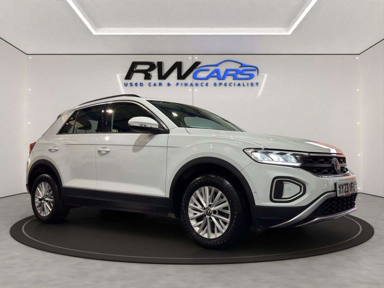 2023 VOLKSWAGEN T-ROC 2023 VOLKSWAGEN T-ROC