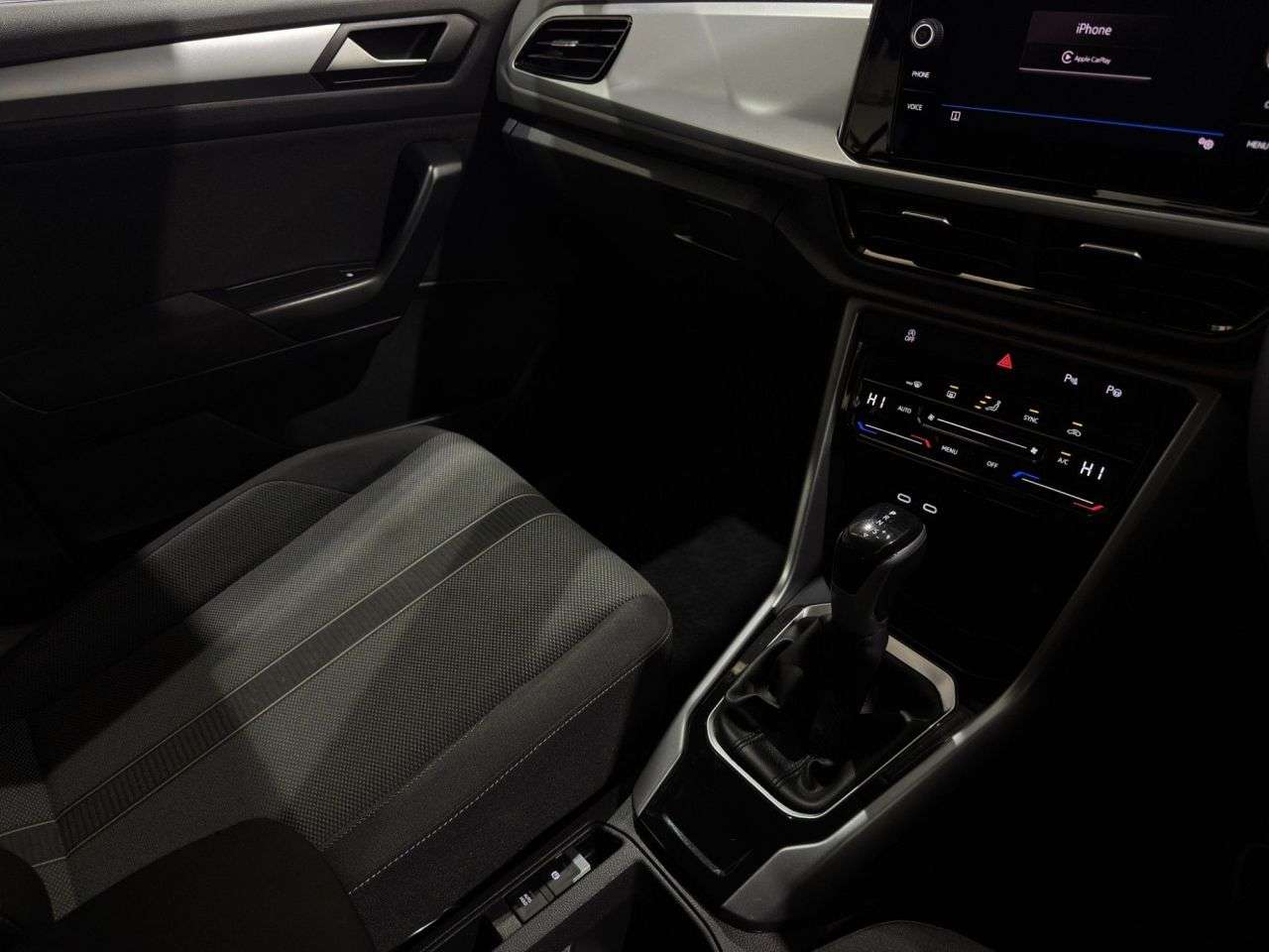 2023 VOLKSWAGEN T-ROC 2023 VOLKSWAGEN T-ROC