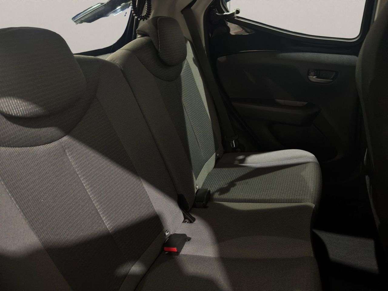 2021 TOYOTA AYGO 2021 TOYOTA AYGO