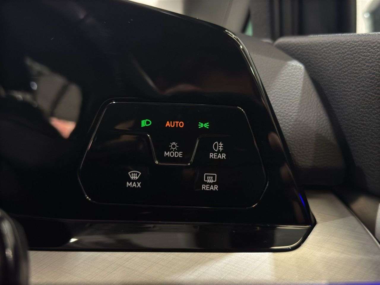 2024 VOLKSWAGEN GOLF 2024 VOLKSWAGEN GOLF