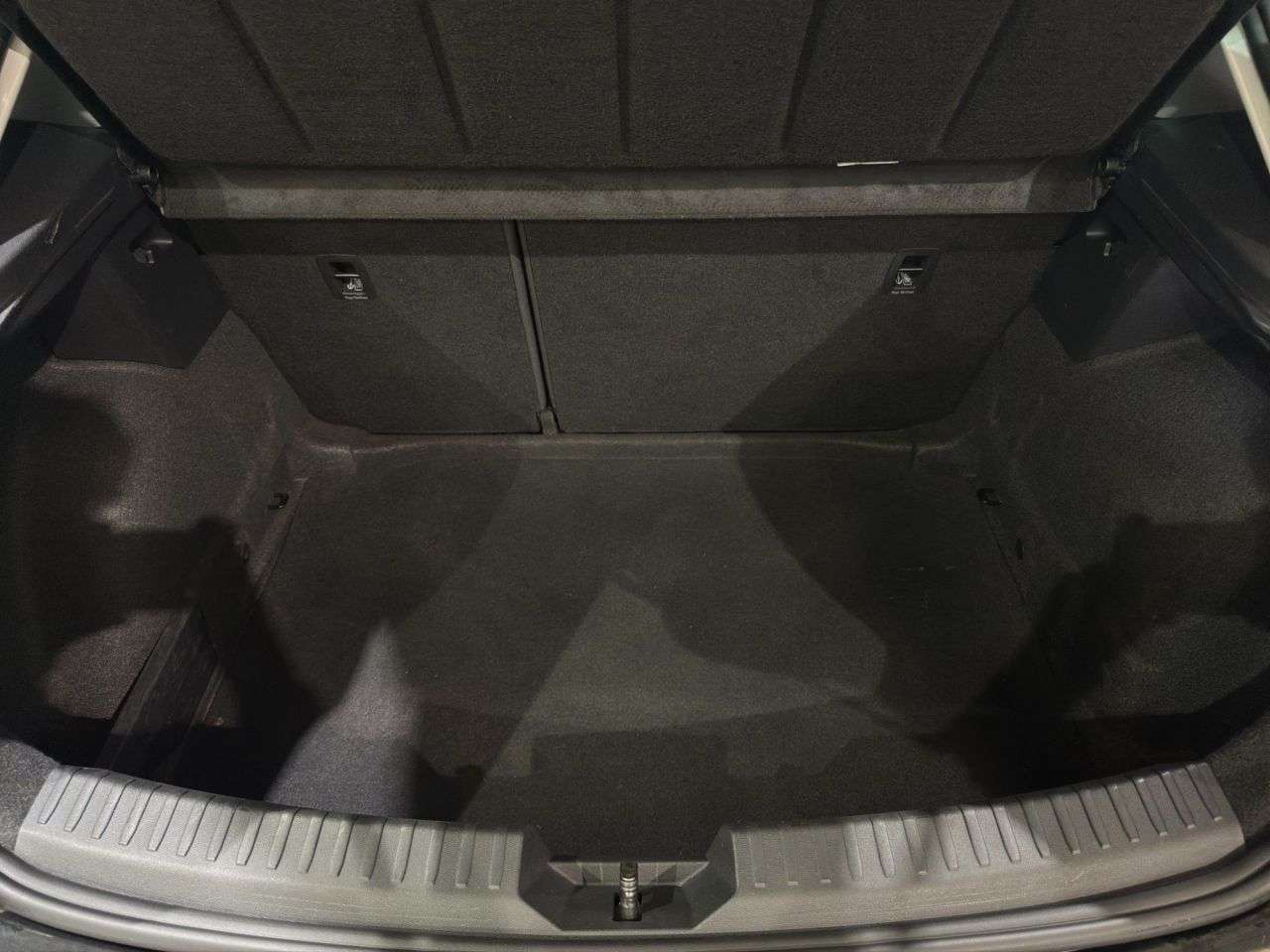 2021 SEAT LEON 2021 SEAT LEON