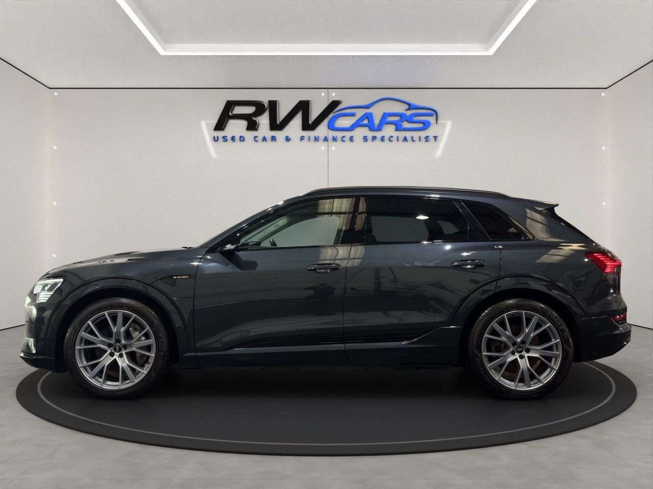 2019 AUDI E-TRON 2019 AUDI E-TRON