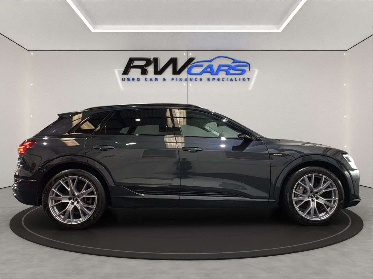 2019 AUDI E-TRON 2019 AUDI E-TRON