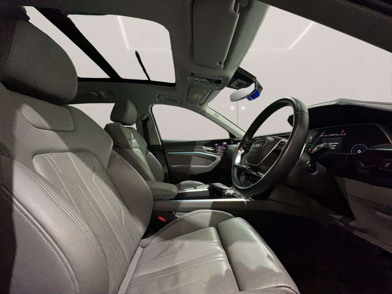 2019 AUDI E-TRON 2019 AUDI E-TRON