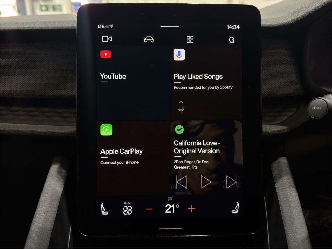 2022 POLESTAR POLESTAR 2 2022 POLESTAR POLESTAR 2