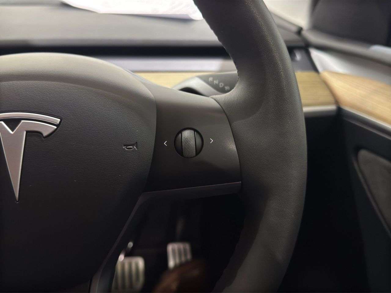 2023 TESLA MODEL Y 2023 TESLA MODEL Y