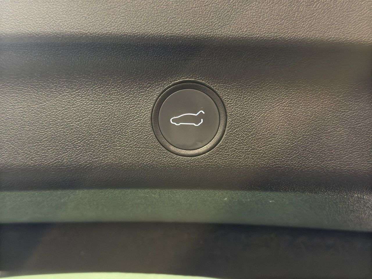 2023 TESLA MODEL Y 2023 TESLA MODEL Y