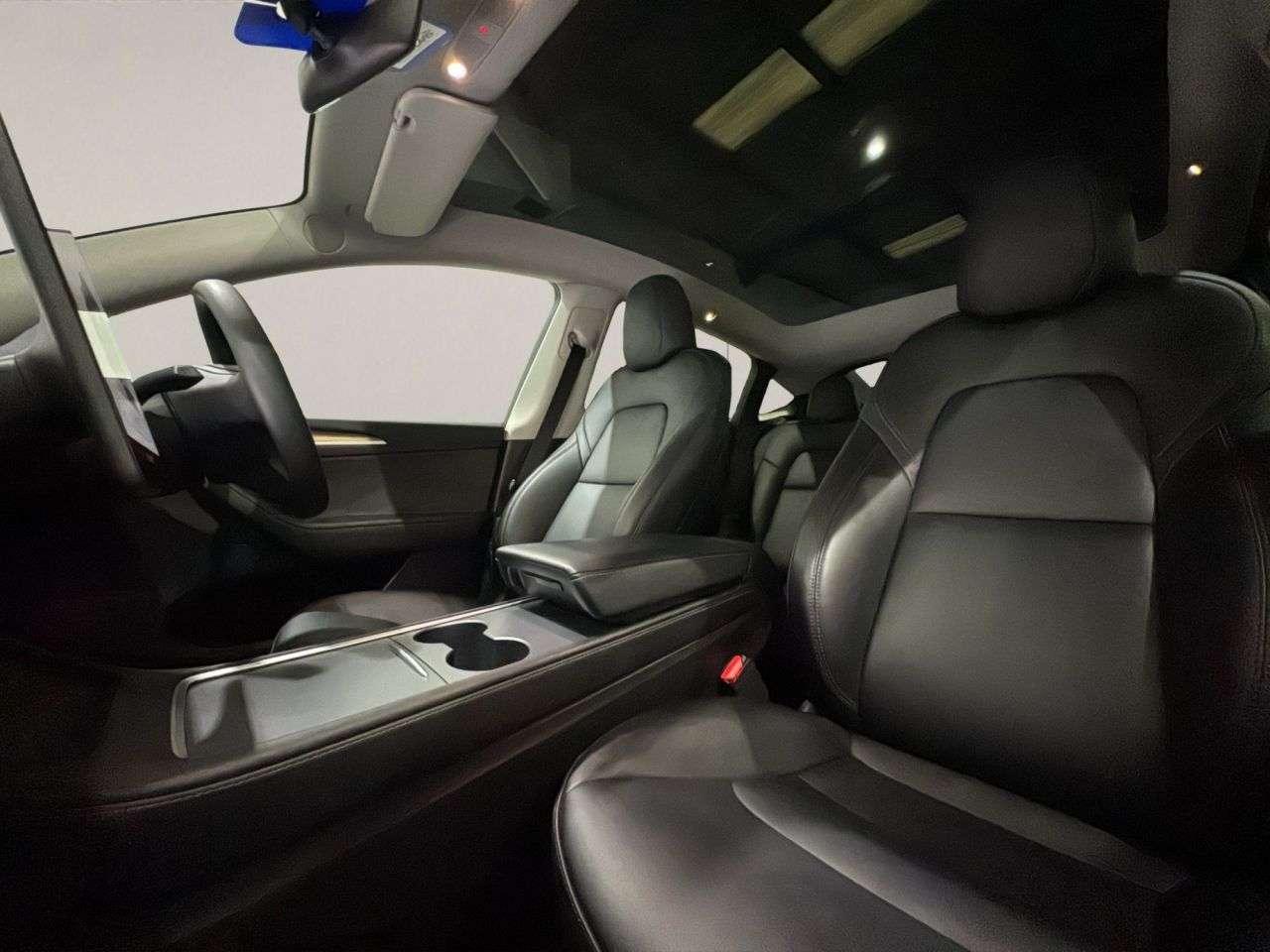 2023 TESLA MODEL Y 2023 TESLA MODEL Y