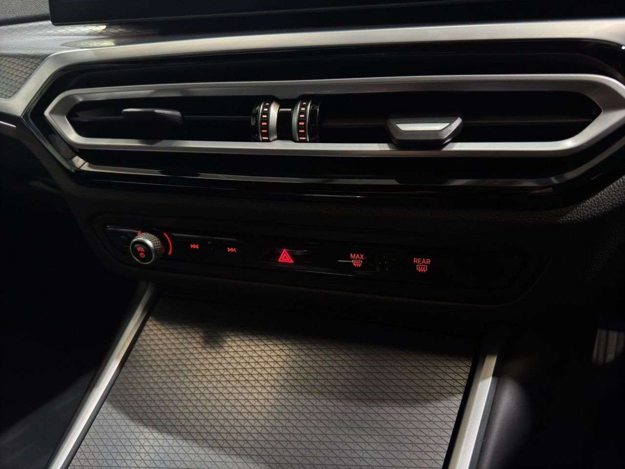 2024 BMW 3 SERIES 2024 BMW 3 SERIES